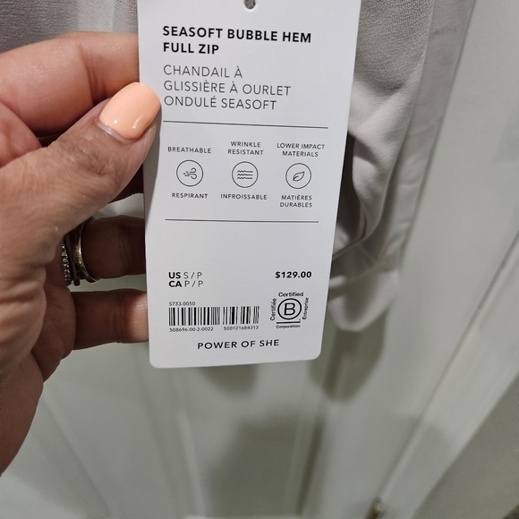 Athleta NWT Beige Seasoft Bubble Hem Full-zip Size Small - Picture 10 of 10
